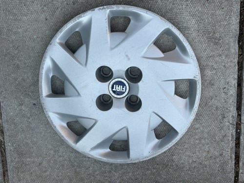 Fiat punto wheel trim x - wheel,