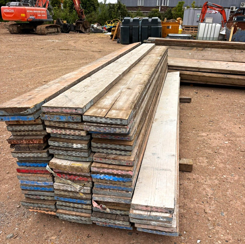 Reclaimed pine scaffold board - pine,