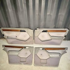 Mercedes-Benz W124 Sedan