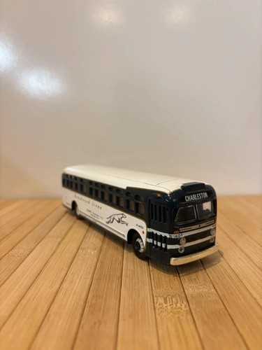 Corgi classics greyhound - corgi, gm