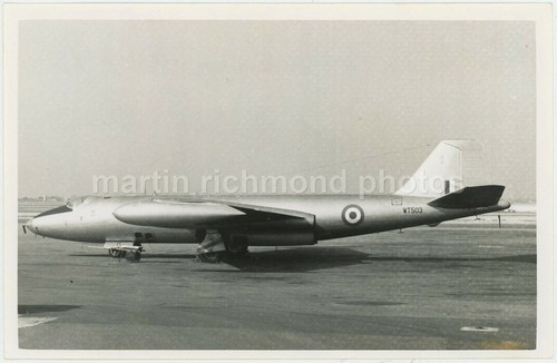 English electric canberra - electric,