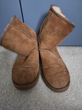 UGG Australia Classic Short