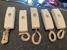 5 x PHONES - DOOR ENTRY. SEE ITEM DESCRIPTION