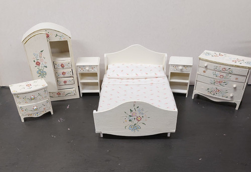 Dolls house bedroom set double - dolls,