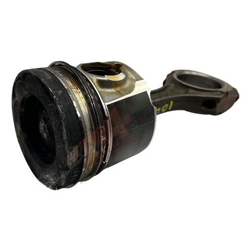 Isuzu max engine piston - isuzu, d-max