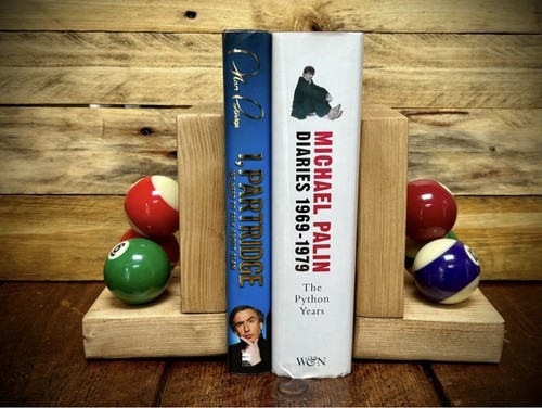 Real pool ball - ,