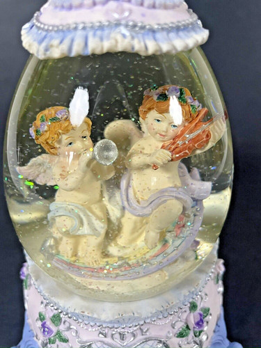 Snowglobe cherub angels - cherub,