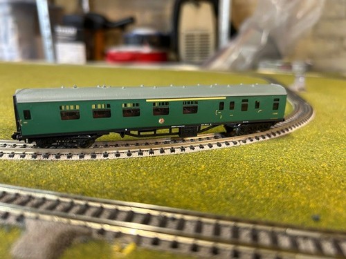 Graham farish gauge coaches - graham,
