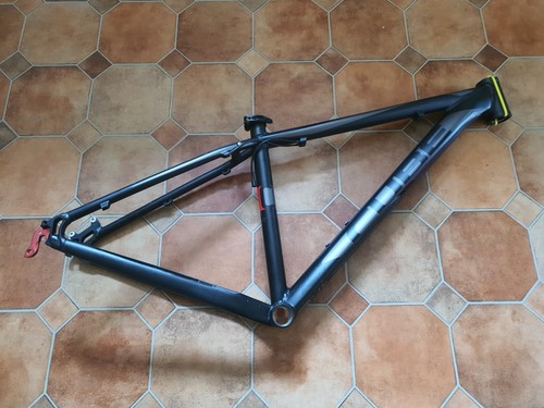 Cube attention 29er frame - attention, frame.