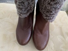 UGG Leather Boots-Scarlett
