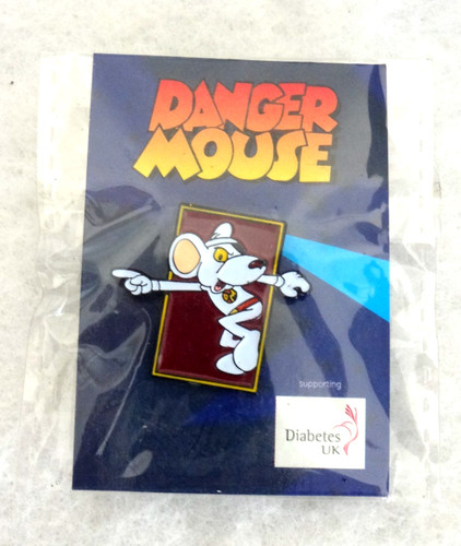 Danger mouse pin badge - mouse,