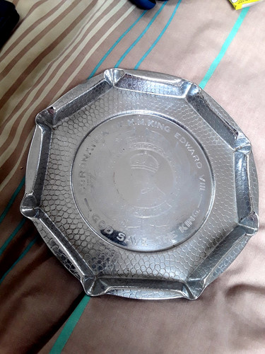 Tray commerorate king - tray,