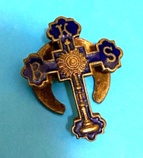 BKS OLD BRASS ENAMEL BLUE CROSS CHRISTIAN CATHOLIC RELIGION BUTTON HOLE BADGE