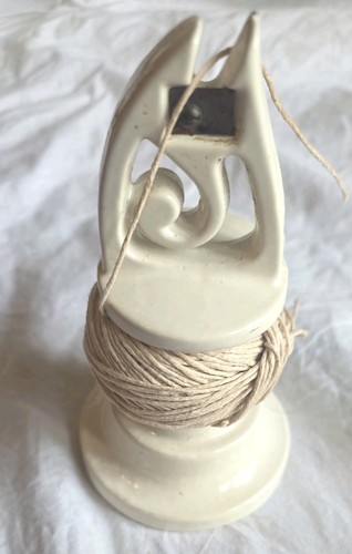 Victor cast metal - cast, string