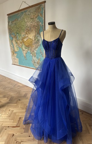 Felicity beyond proms prom - felicity,