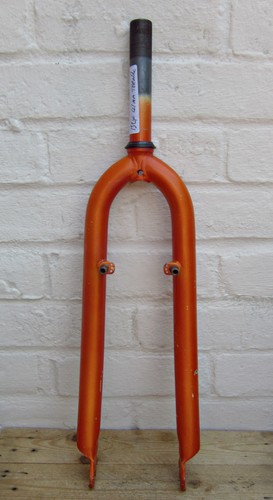 Retro muddy fox dated 1998 - muddy,
