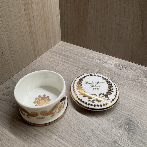 Vintage royal collection - vintage,