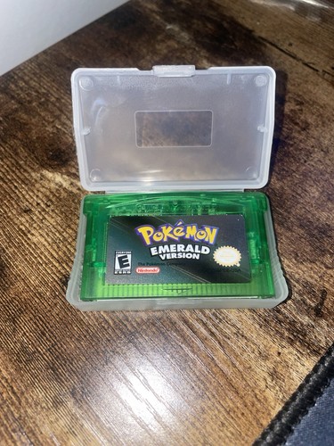 Pokémon emerald game - emerald, boy