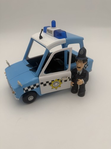 Postman pat greendale - pat,