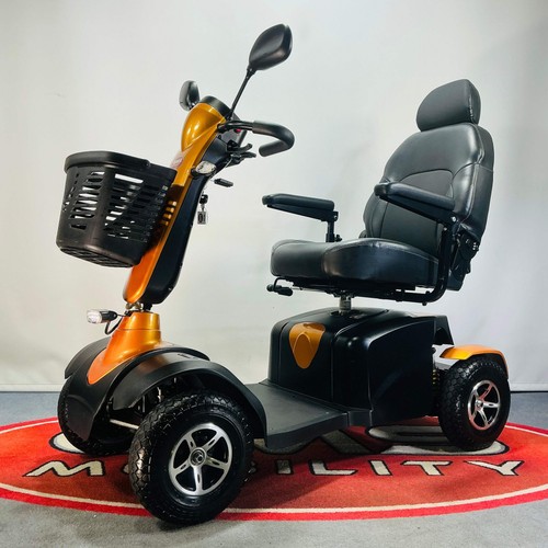 Van roamaster dx8 deluxe - van,