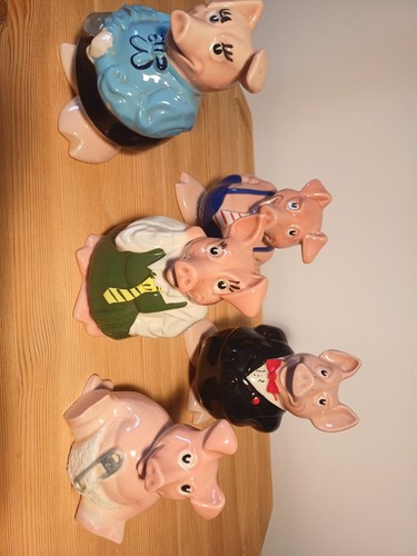 Vintage nat west pig family - west,