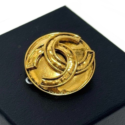 Chanel 94p logo - chanel,