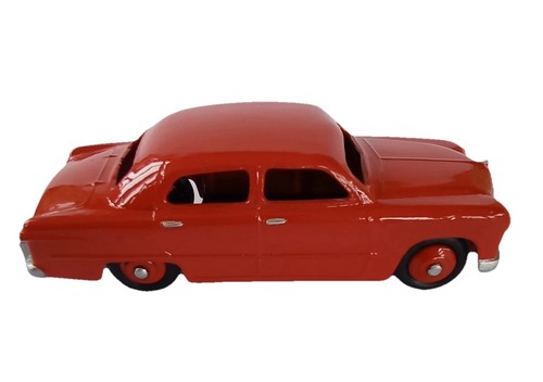 Dinky 139a red ford - ford, fordor