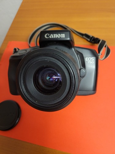 Canon eos 750 mit objektiv - canon,
