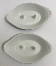 2 OVAL WHITE BAKING DISHES