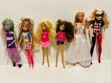 Bundle of 6 Dolls - Various