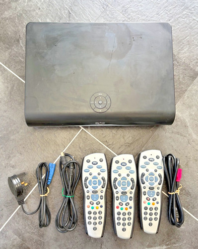 Sky box 500gb - sky+, drx890