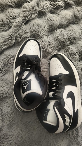 Air jordan mid - air,