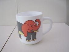 ARCOPAL FRANCE MILK GLASS MUG