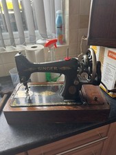 Singer Model 99 Sewing Machine