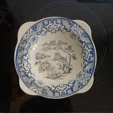 Liverpool Pottery Co. Oriental Ivory Plate.  Very Rare.  18cm Diameter. 