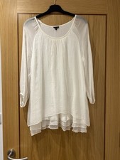 Beautiful Phase Eight Cream