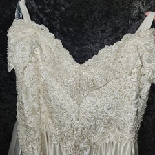 Venus Wedding Gown Dress