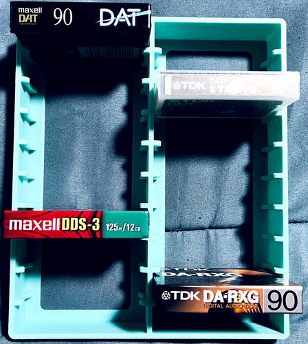 Dat dds tapes tray stand - dat,