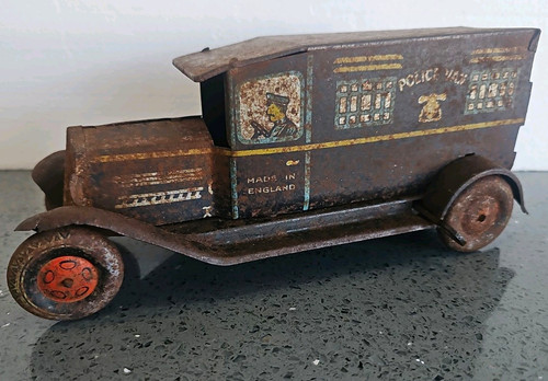Vintage pre war 1930s wells - vintage,