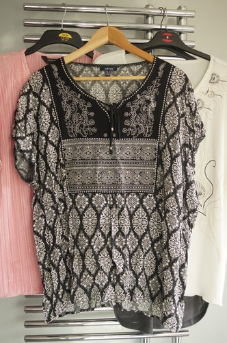 Womans ladies black and - black,