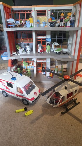 Playmobil hospital with extras - hospital,