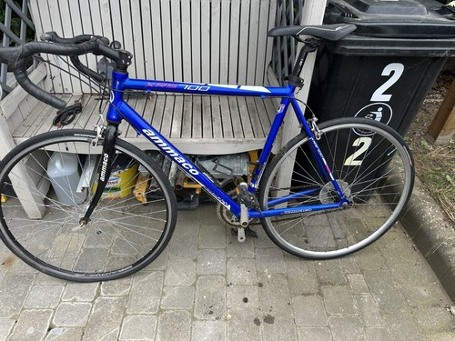 Amado road racing - racing, bike