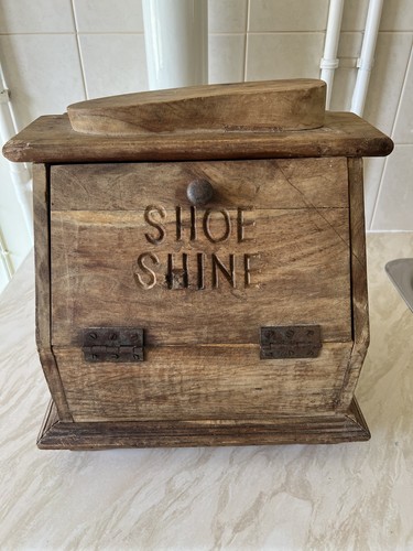 Dunelm wooden shoe shine - wooden, box