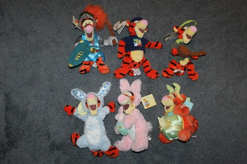 Disney store tigger - tigger, plush