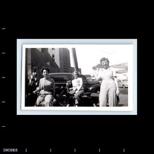 Old Vintage Photo MAN WOMEN