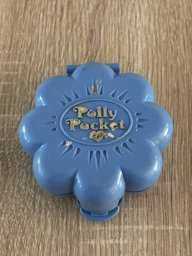 Vintage 1990 bluebird - vintage, polly