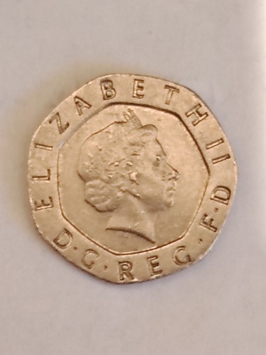 Rare undated 20p coin royal - rare,