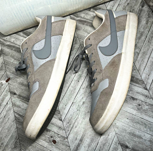 Nike delta force - sb, top