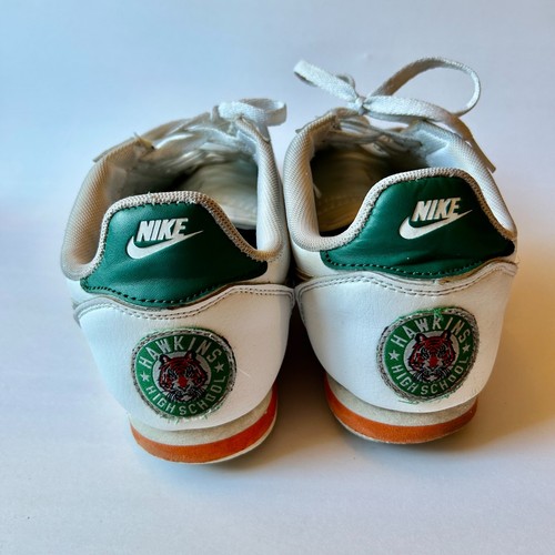 Nike stranger things - nike,, classic