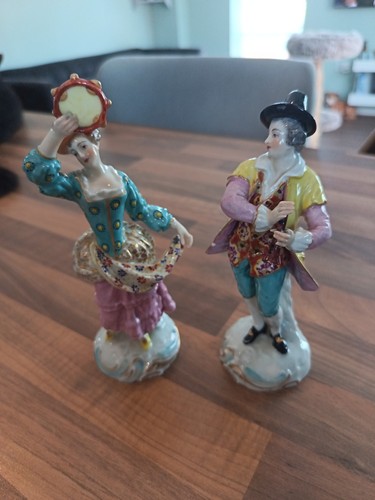 Two small chelsea porcelain - small,